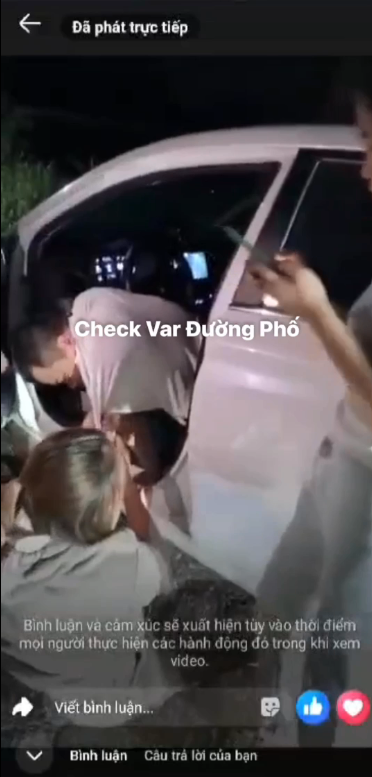 Vk bă’t tại trận ck cùng với bé ba