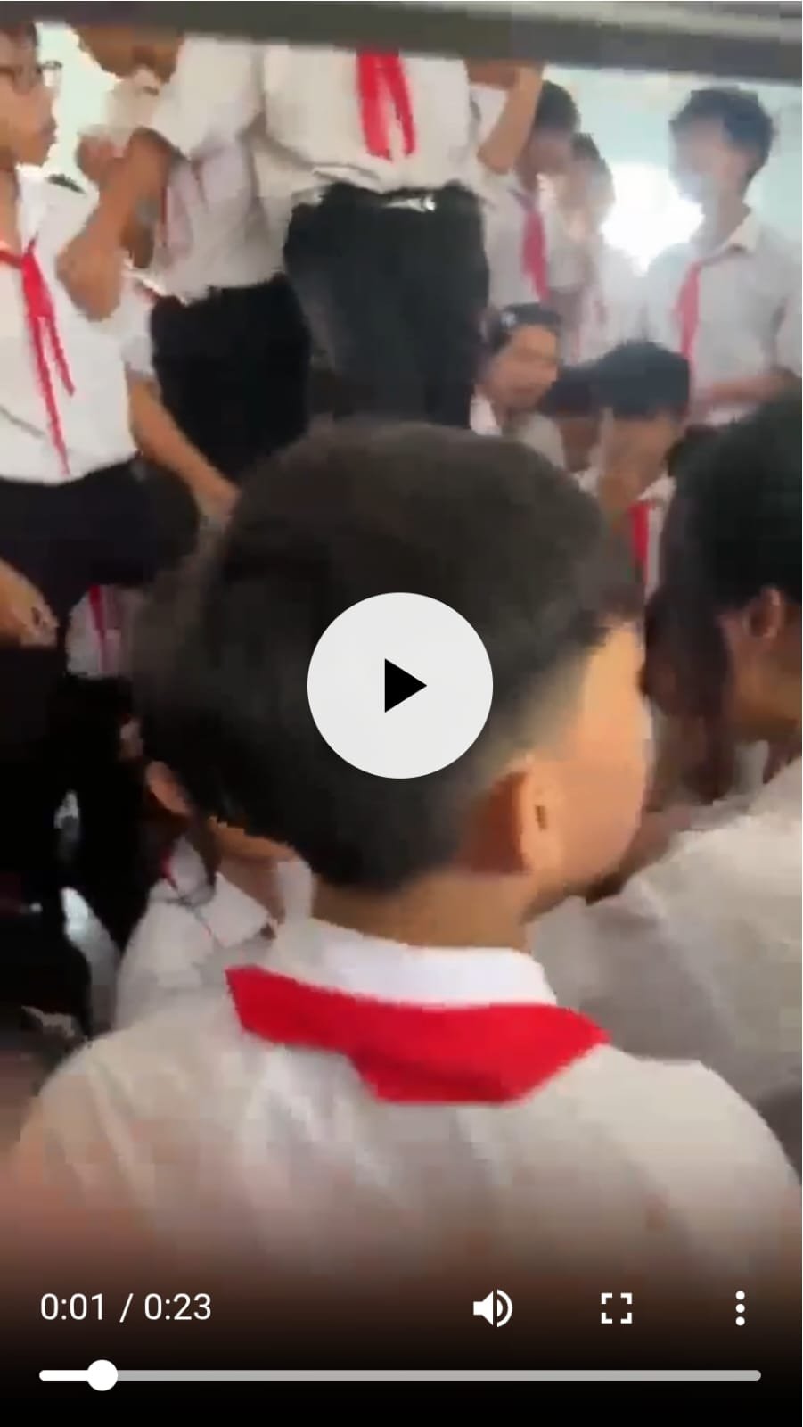 🔥 ‼️Lâm Đồng : BLHĐ lp trưởng b! 29 bạn trong lớp 🤛 nự:nq khj phụ hu:ynh c@n thi:ệp còn tí:nh nự:nq luôn cả phụ hu:ynh mới 1:3 tuổj thôj đó 😱